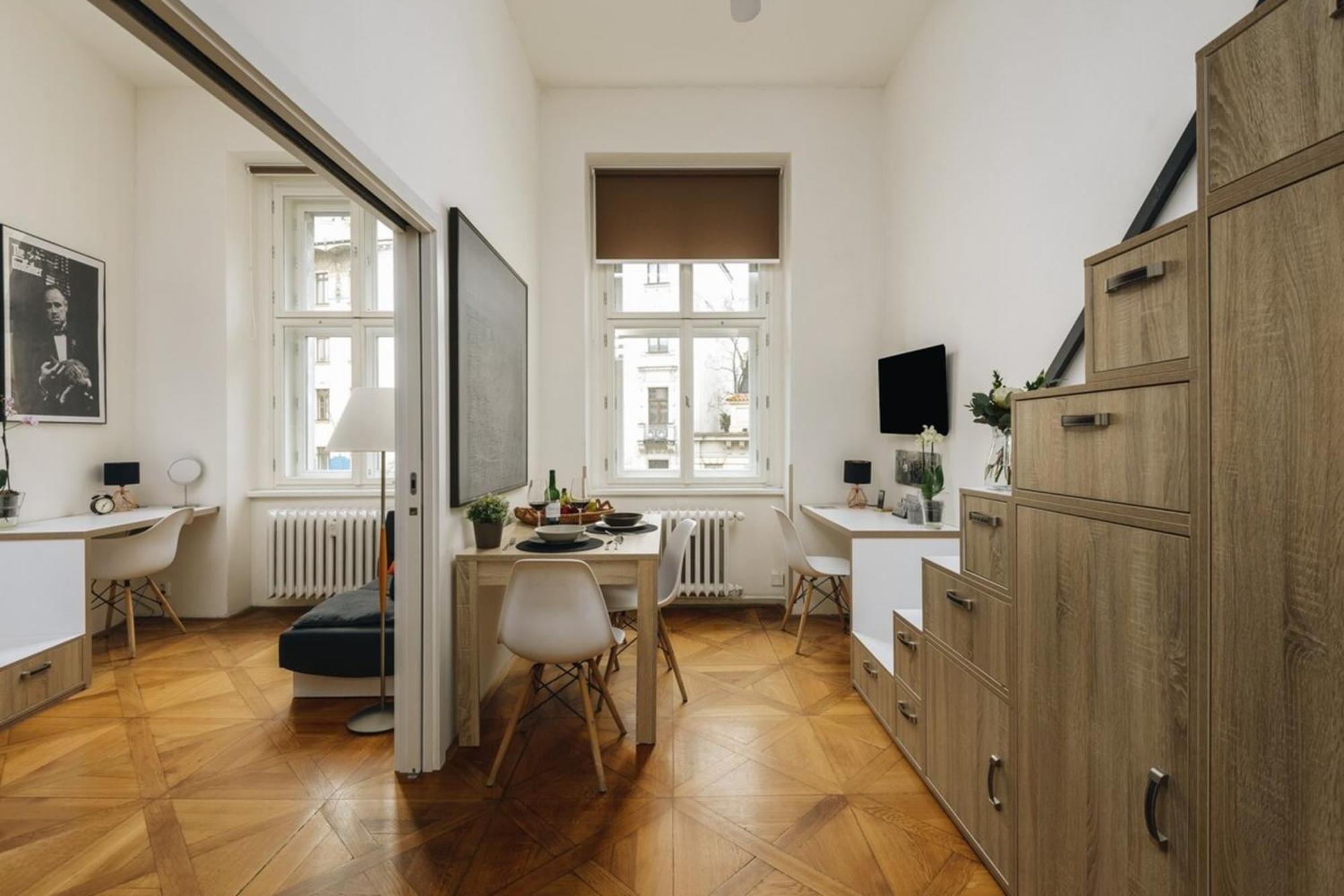 Cozy & Comfortable Apt Walking Anywhere You Want Sen Prague Exterior photo