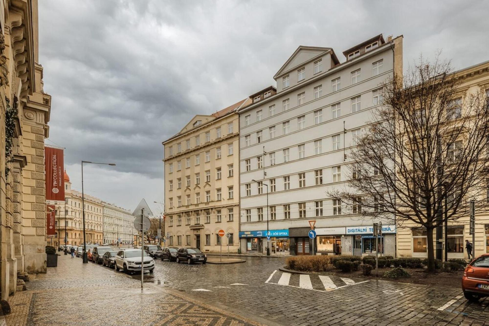 Cozy & Comfortable Apt Walking Anywhere You Want Sen Prague Exterior photo